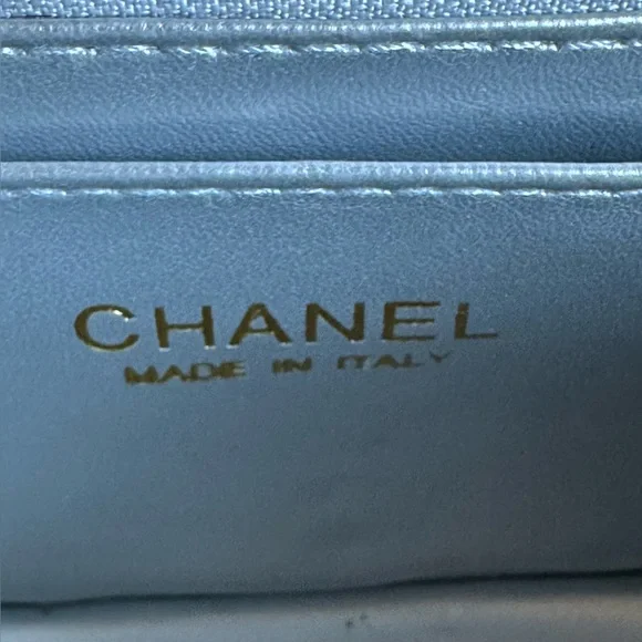 Chanel Beauté VIP Gift Metallic Quilted Star Coin Purse Crossbody Mini Bag - Picture 7 of 8